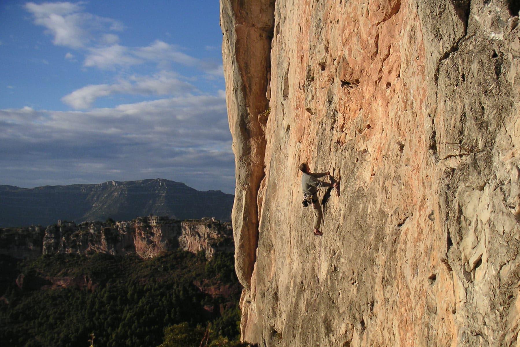 Catalonia 8-day guided rock climbing trip. 8-day trip. VDBS guide