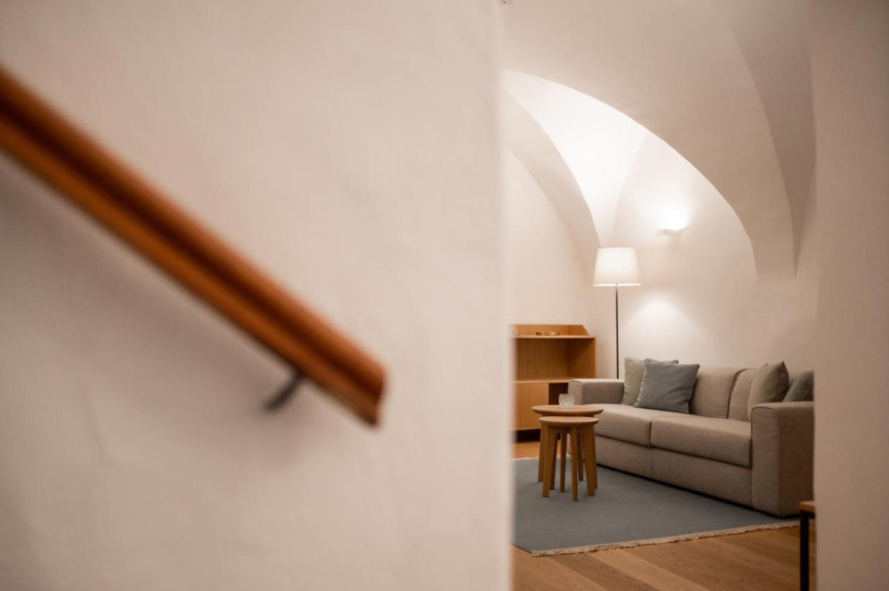 One-Bedroom Apartment Split Level