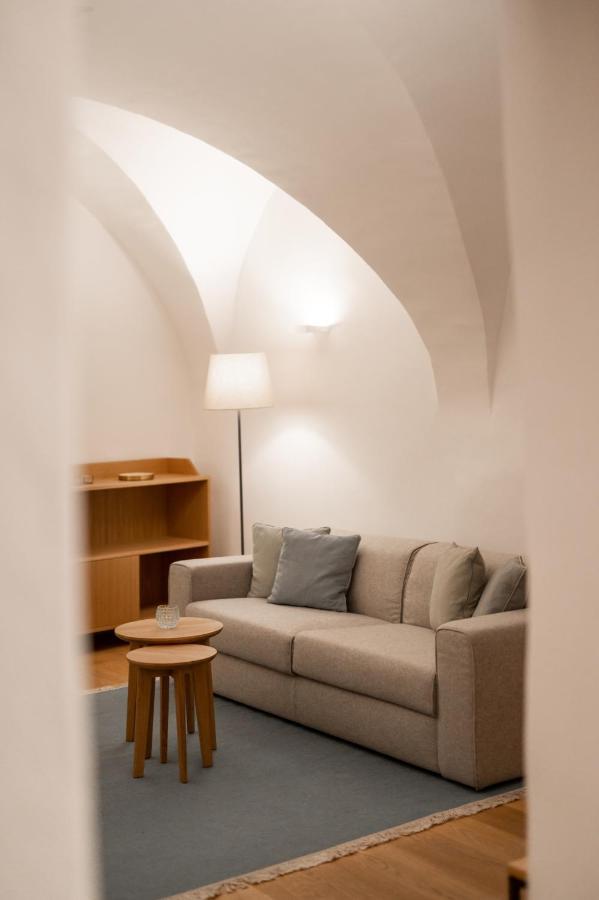 One-Bedroom Apartment Split Level