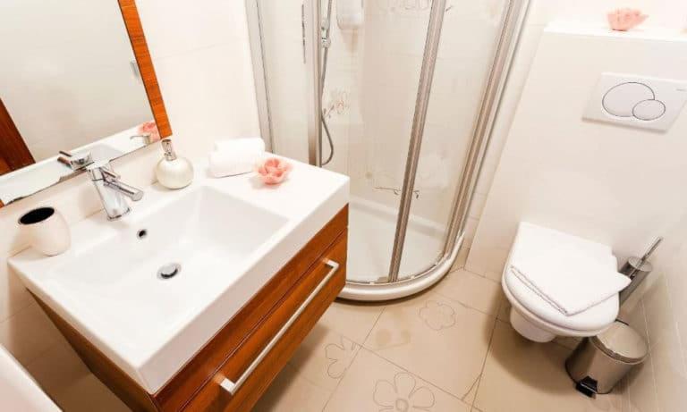 Double Room Private External Bathroom Attic