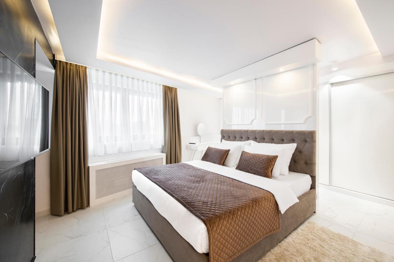 Penthouse Apartment,1145575834:JPEG