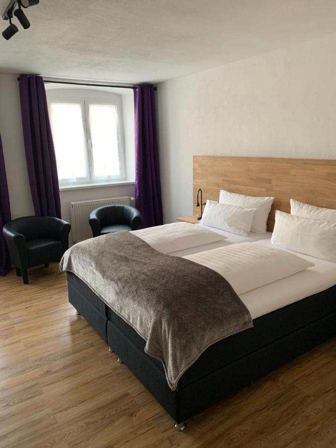 Triple Room,1090205682:JPEG