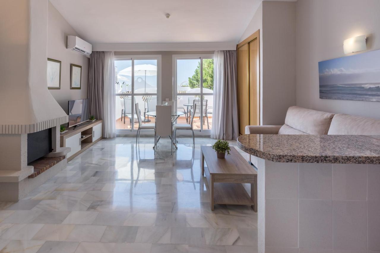 One-Bedroom Apartment (2 Adults),1163247372:JPEG