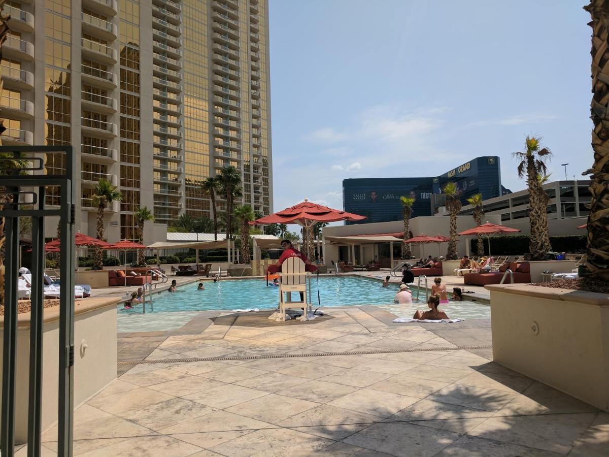 One-Bedroom Suite,1165994007:JPEG