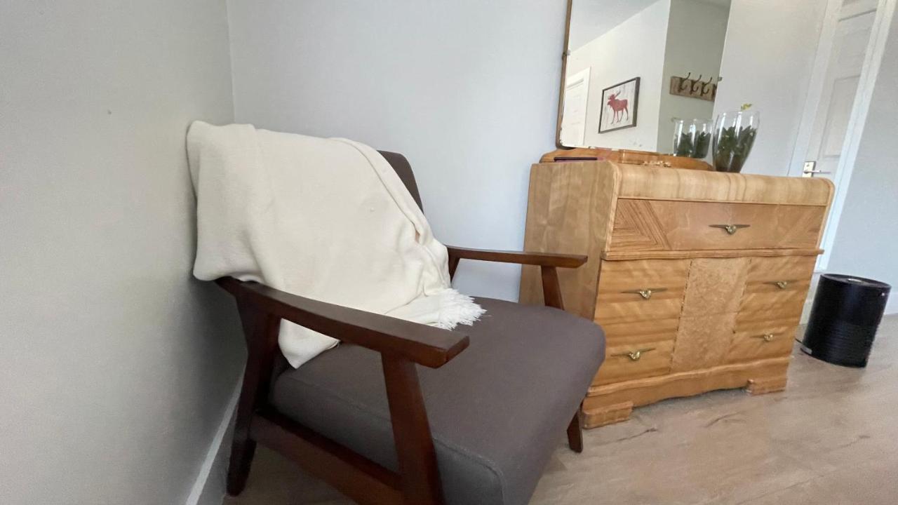 Queen Room,1171623807:JPEG