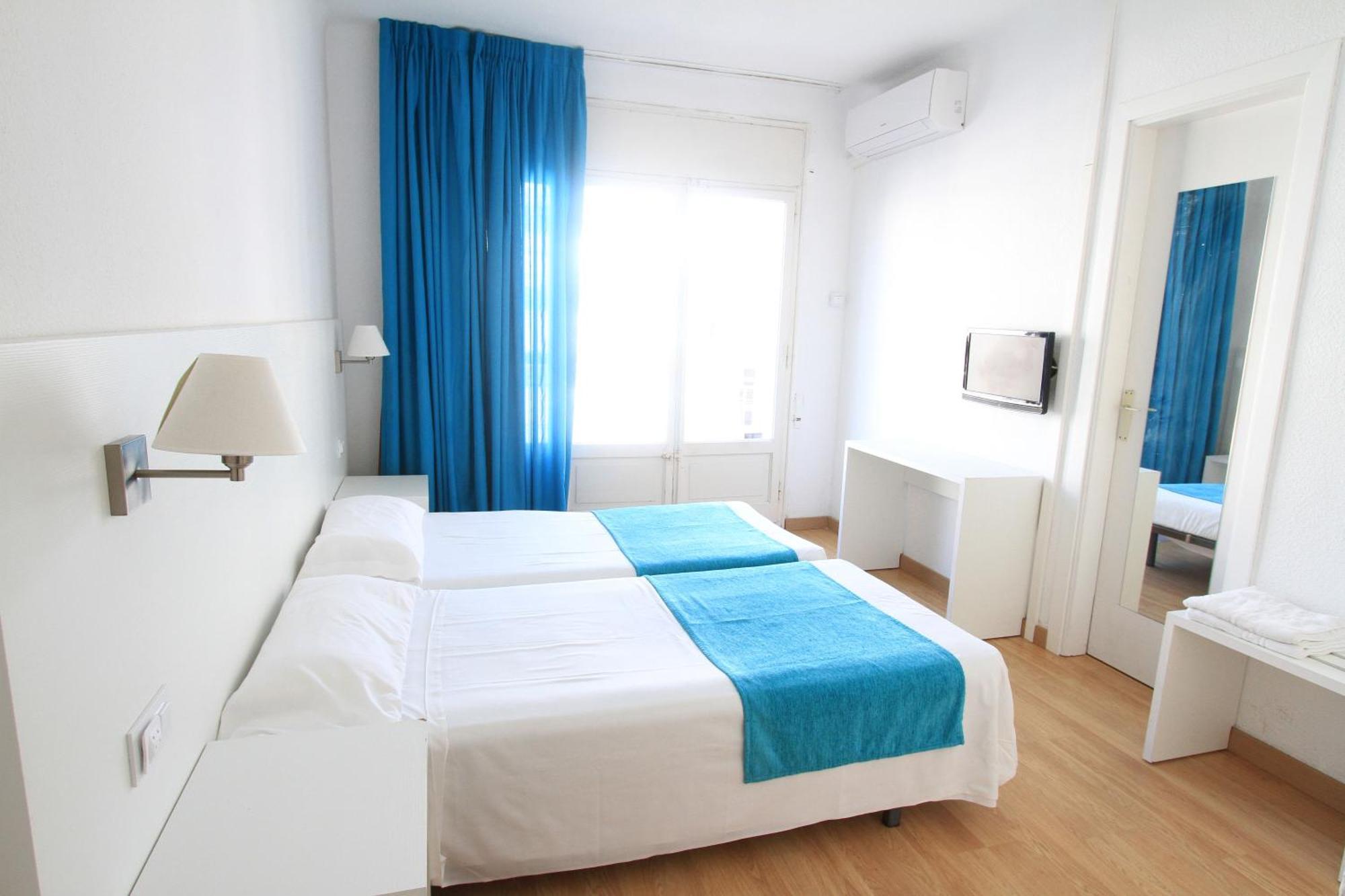 Twin Room,1207892629:JPEG