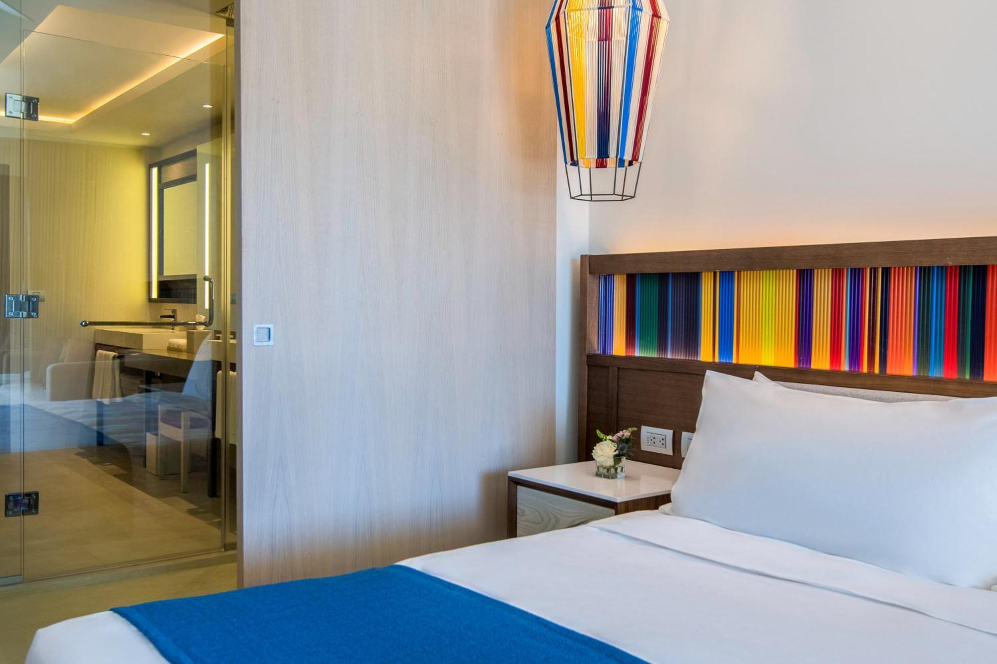 Junior King Suite with Resort View