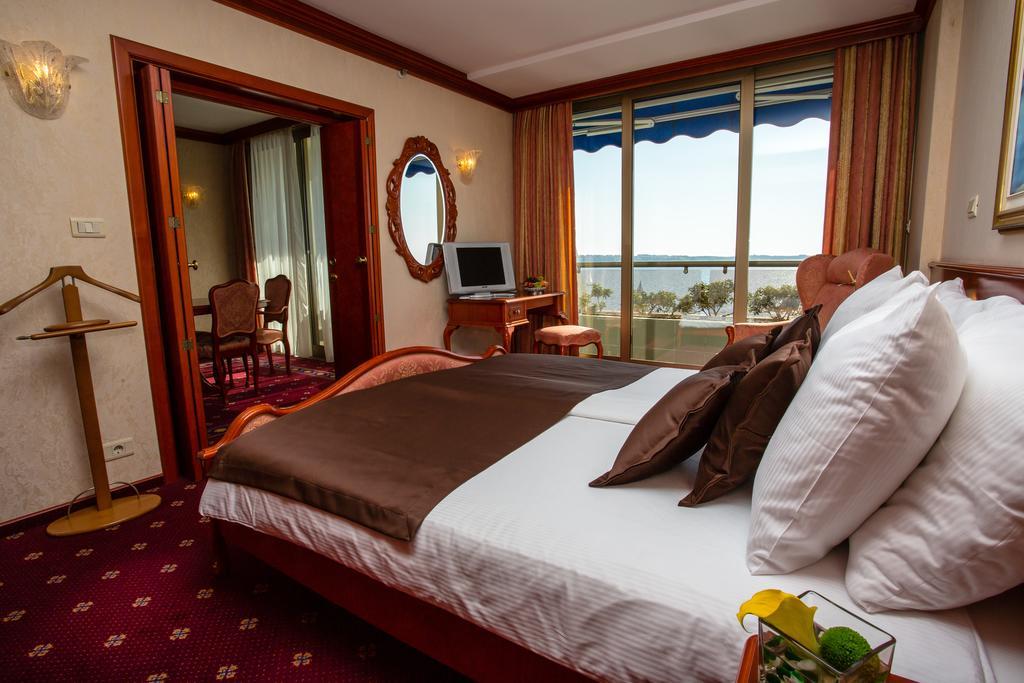 Executive Suite with Balcony and Sea View,123402919:JPEG