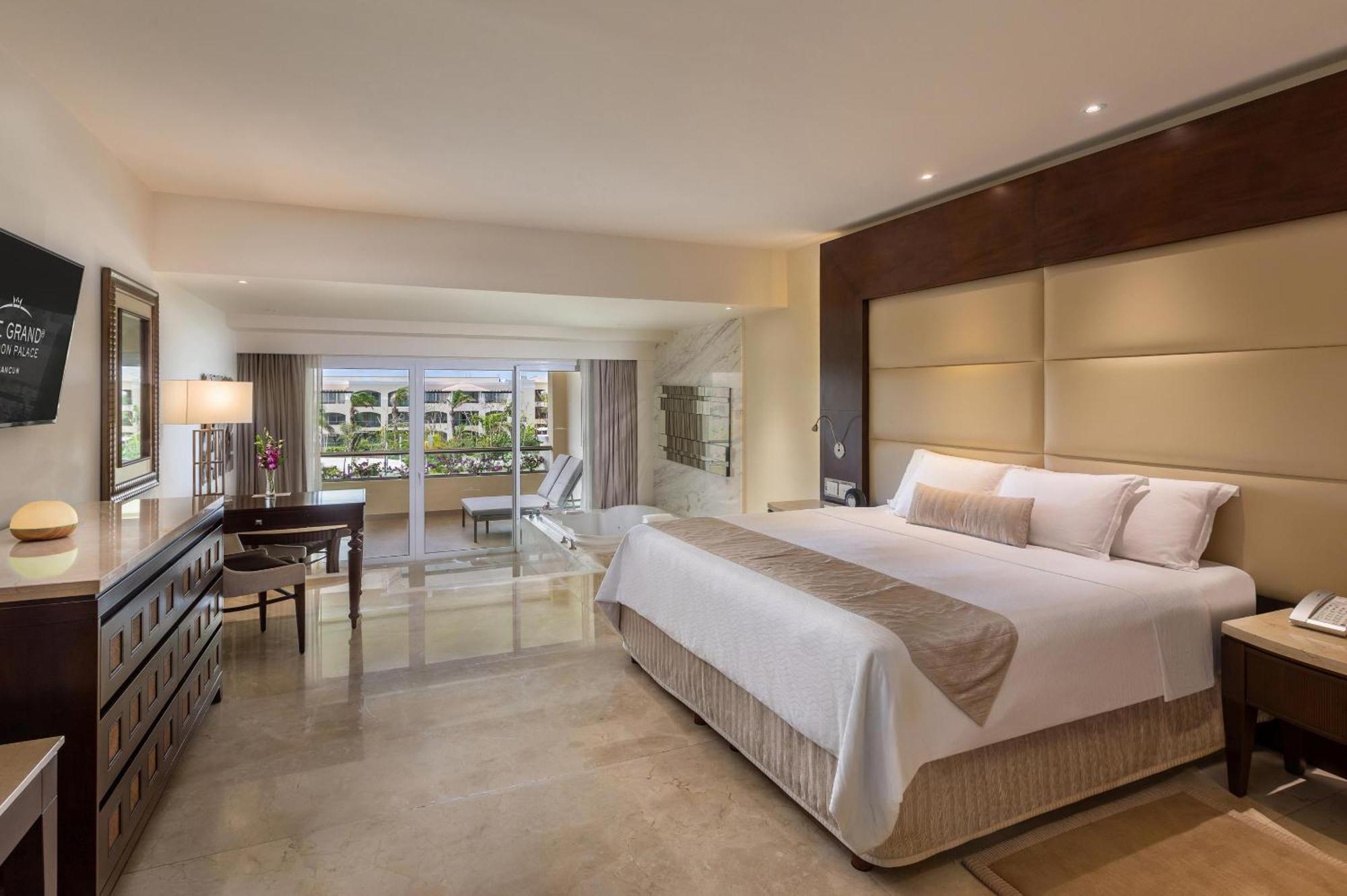 Suite Grand Familiar con vistas al jardín