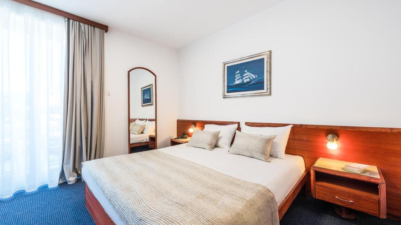 Economy Double or Twin Room,1292192776:JPEG