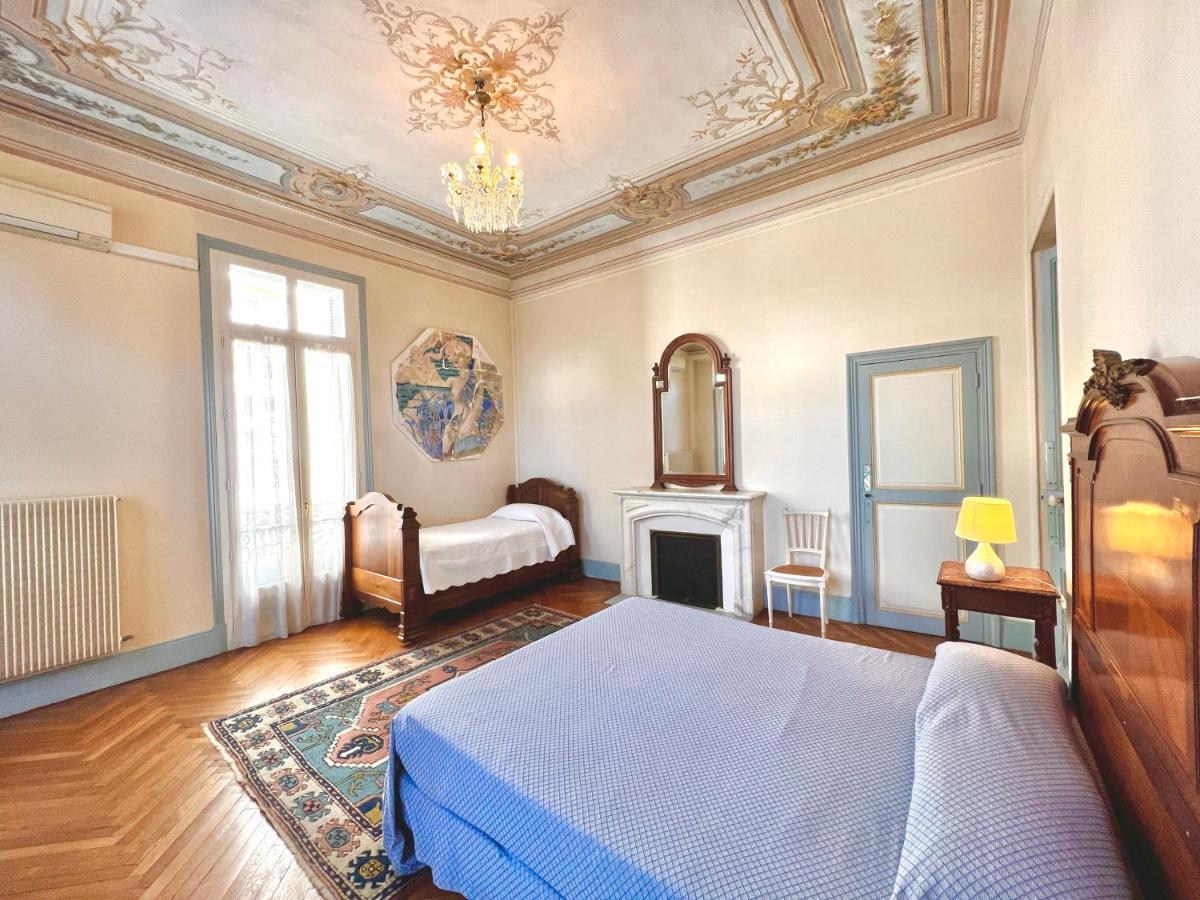 Superior One-Bedroom Apartment