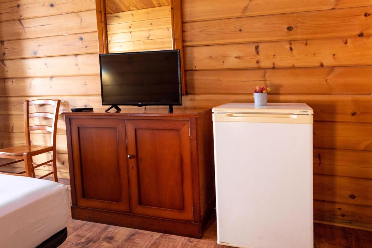 Wood Cabin