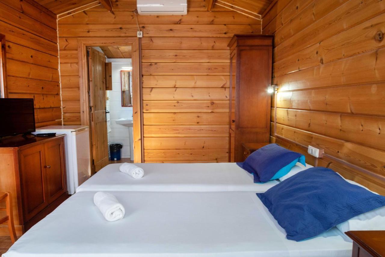 Wood Cabin