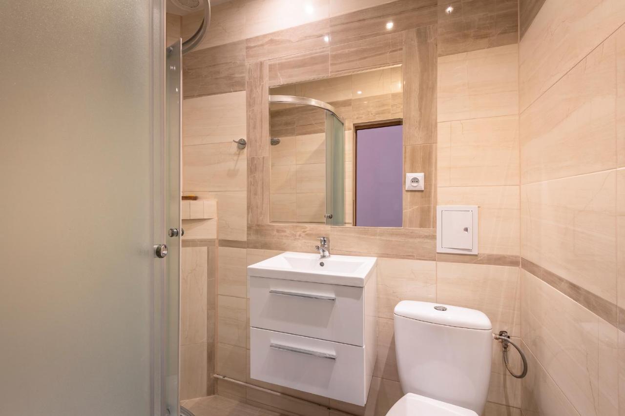 Familiekamer met Eigen Badkamer