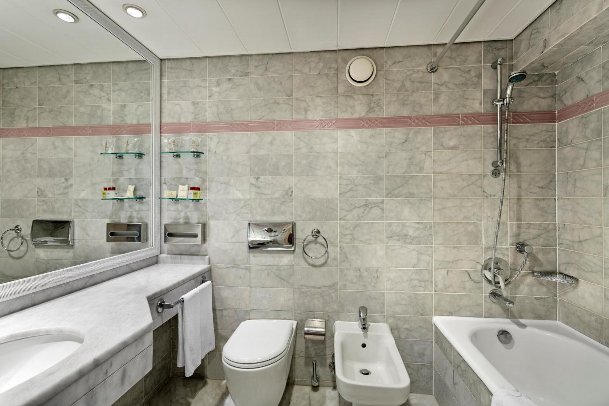Standard Single Room