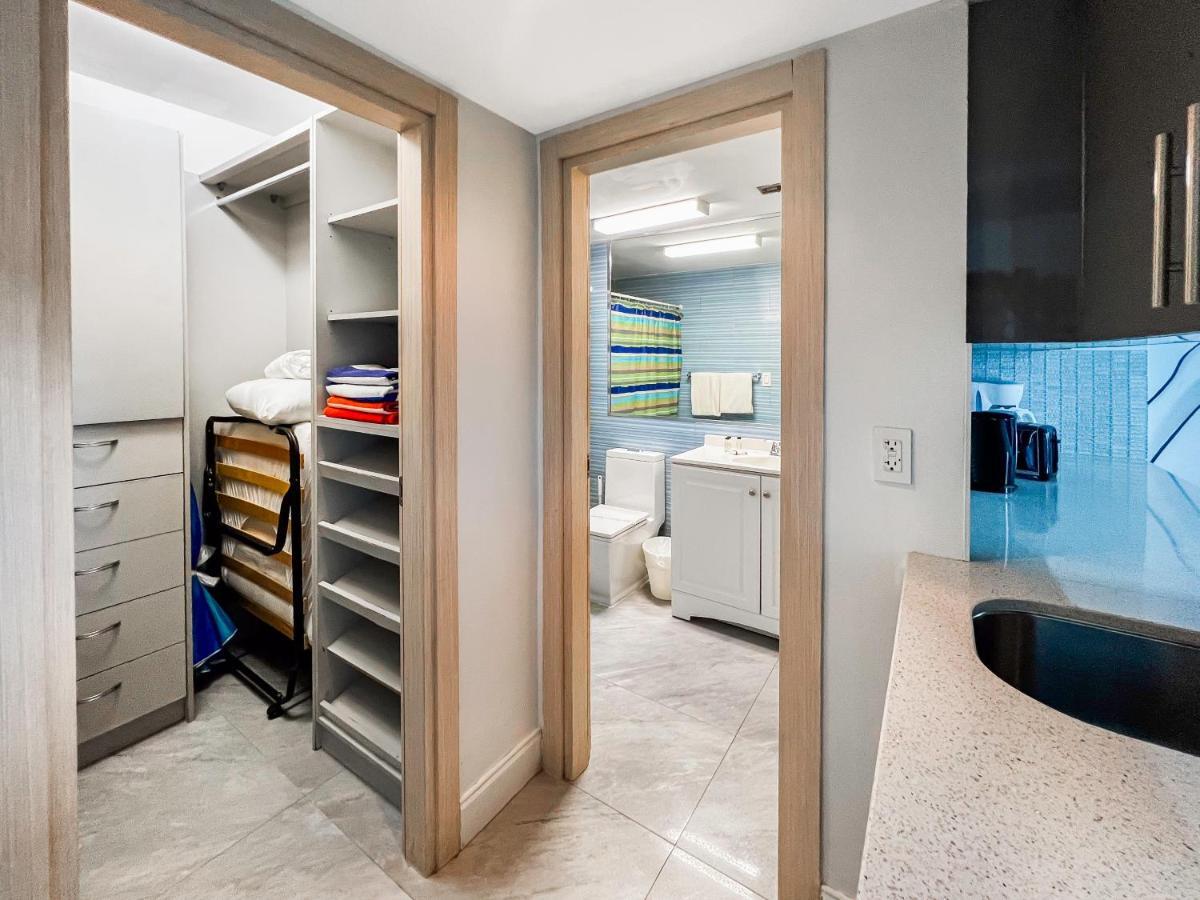Deluxe Queen Suite