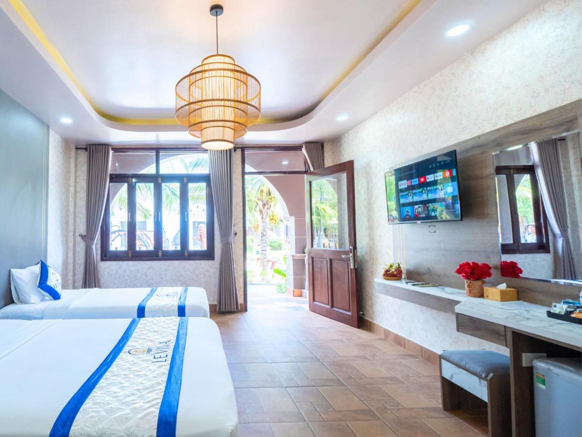 Triple Room with Garden View