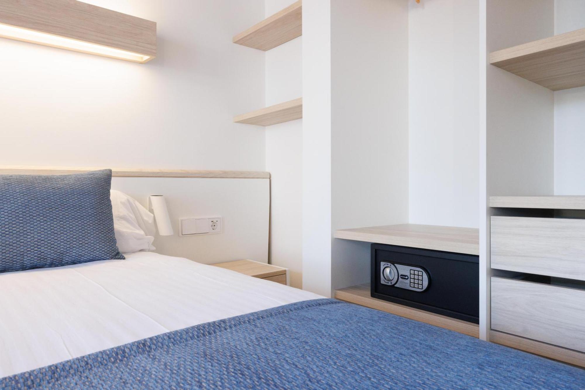 Doppelzimmer mit Poolblick