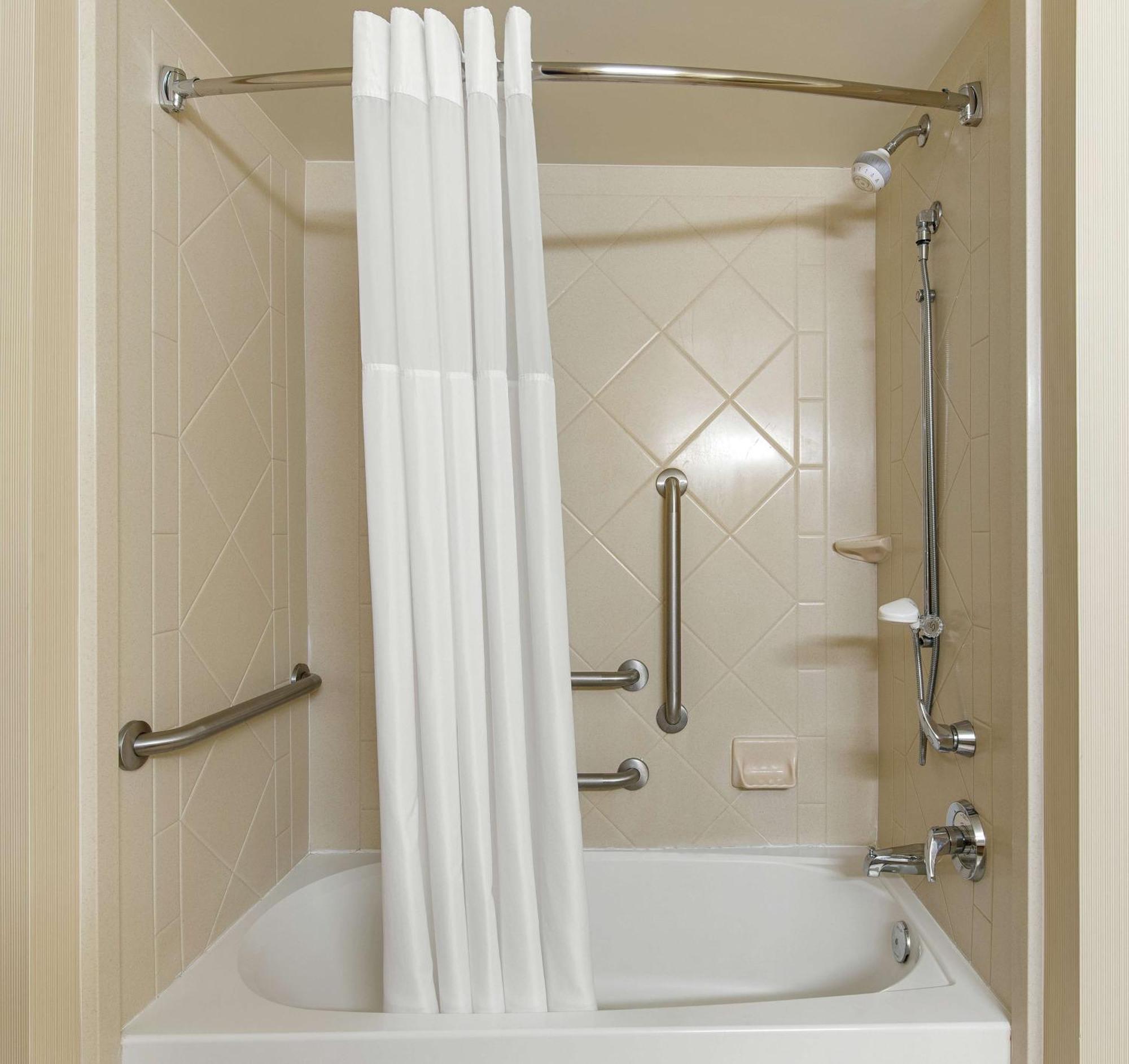 King Room with Accessible Tub - Mobility and Hearing Access/Non-Smoking