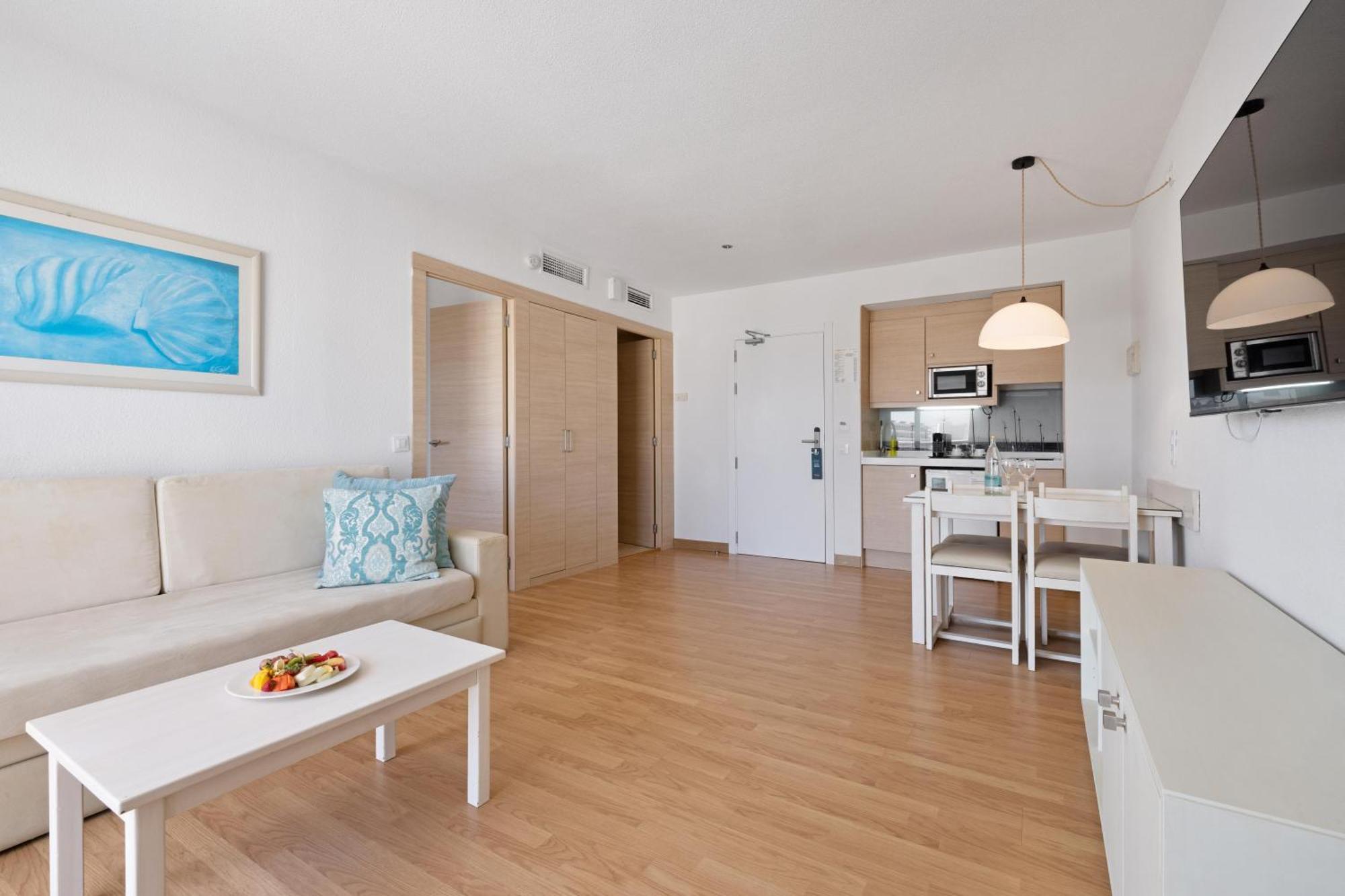 Apartment Selection Club