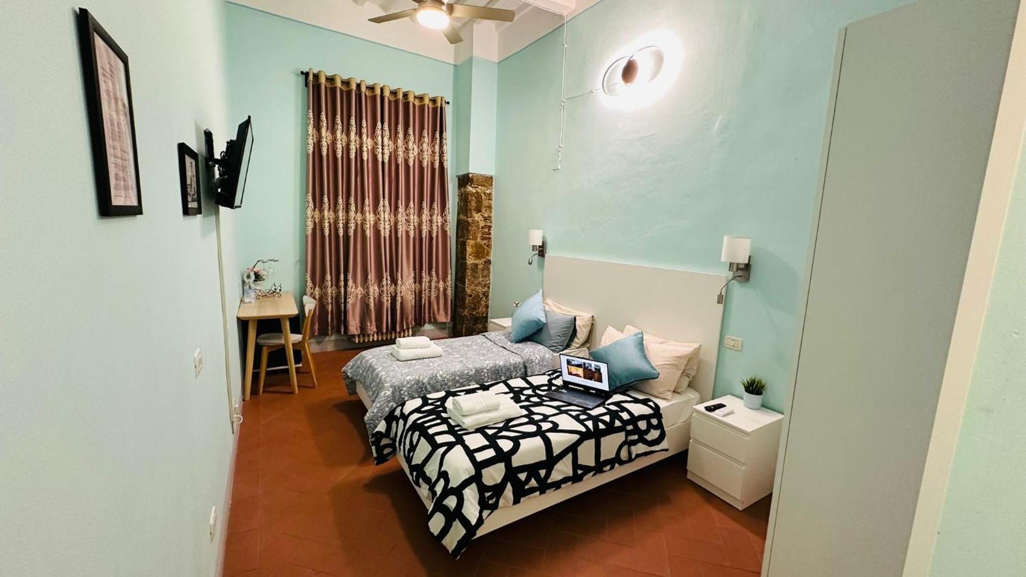 King Room