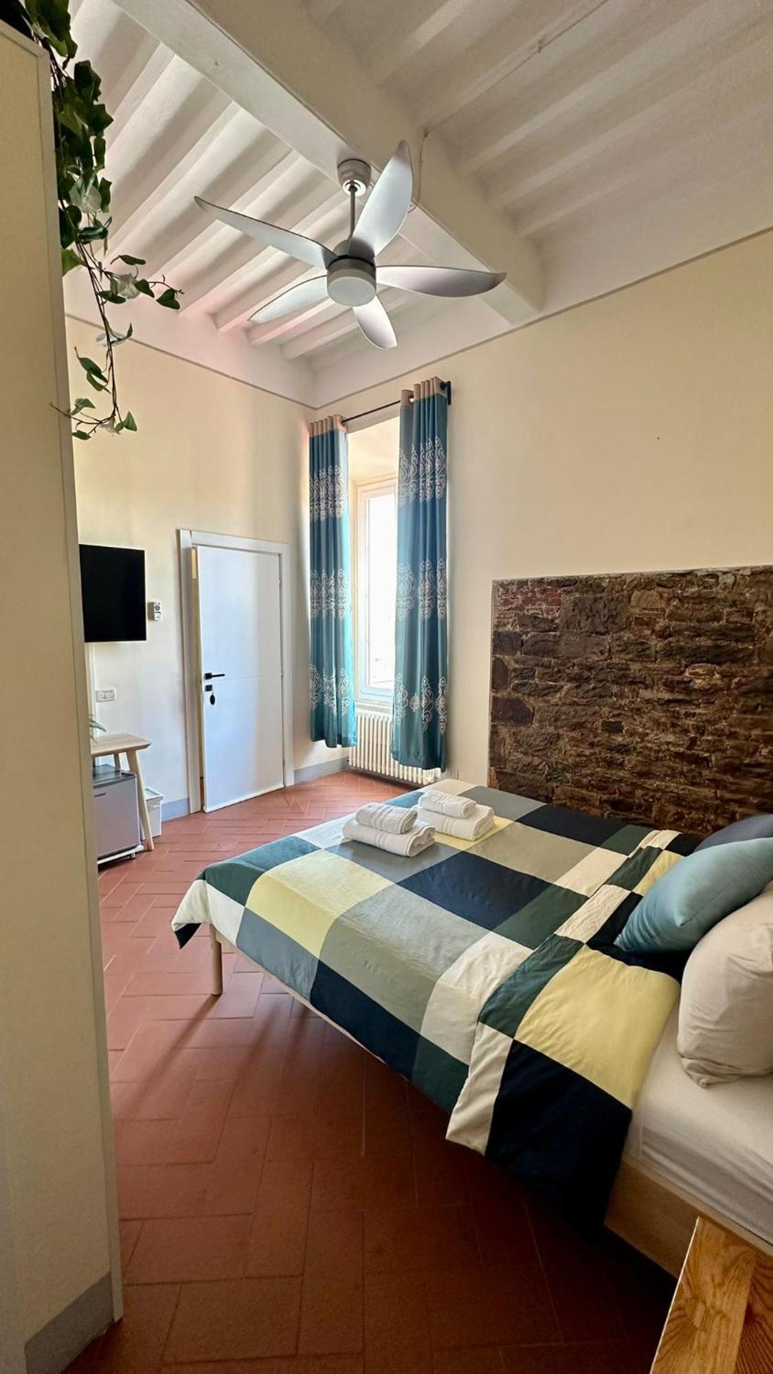 King Room Lake View