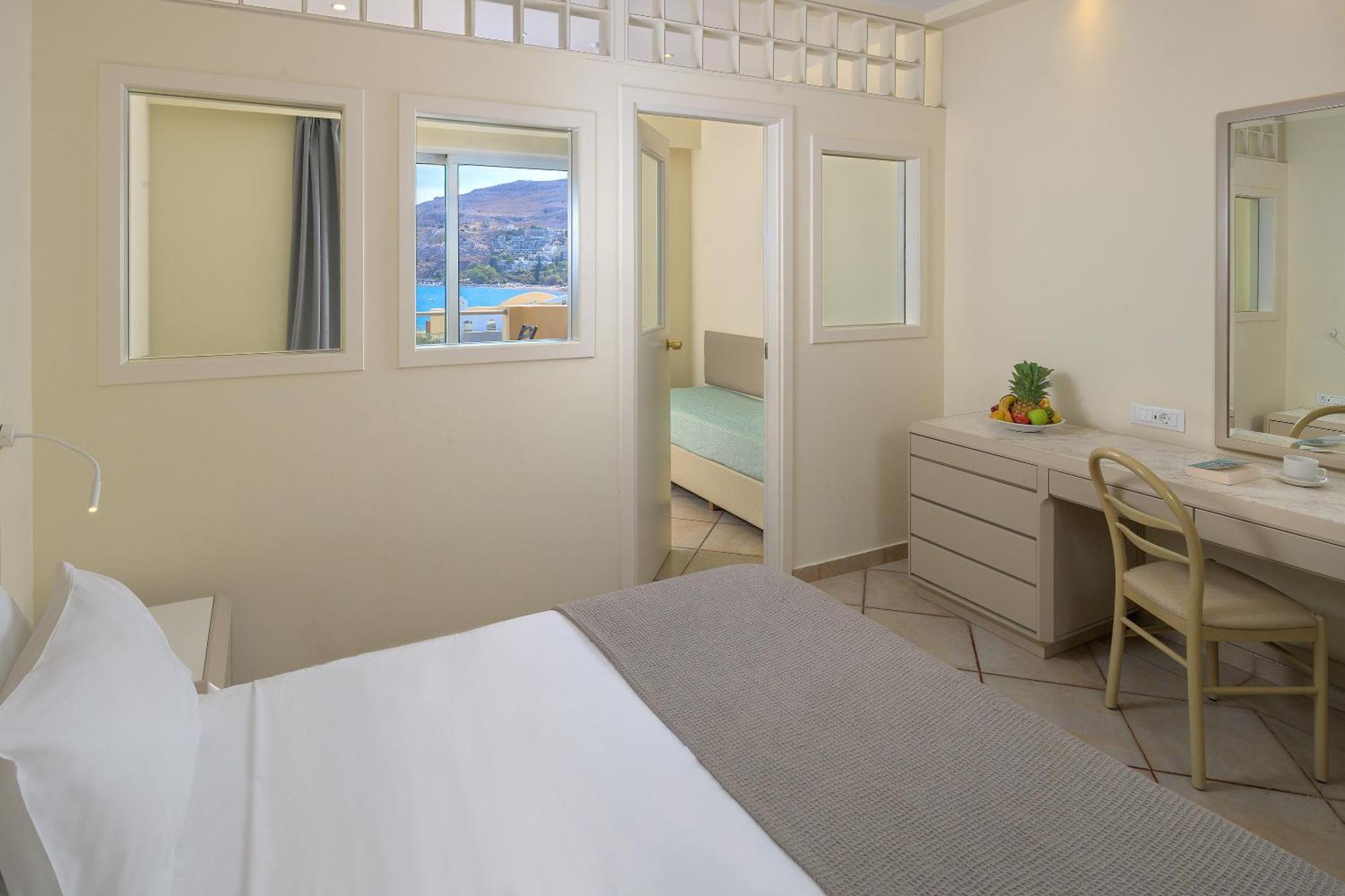 Family Room with Sea View