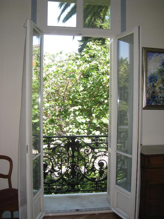 Superior One-Bedroom Apartment,917186035:JPEG