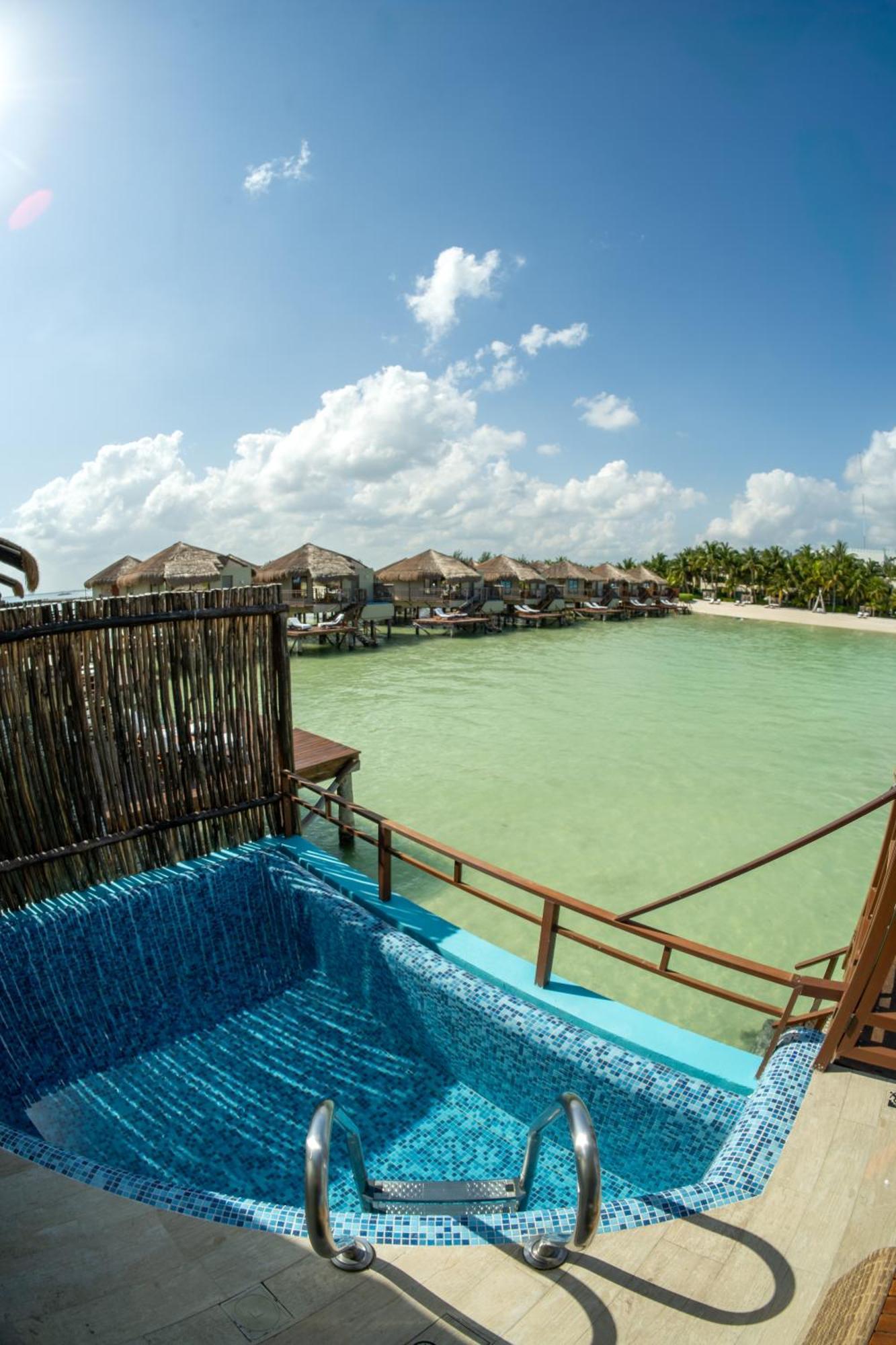 Palafitos – Overwater Bungalows