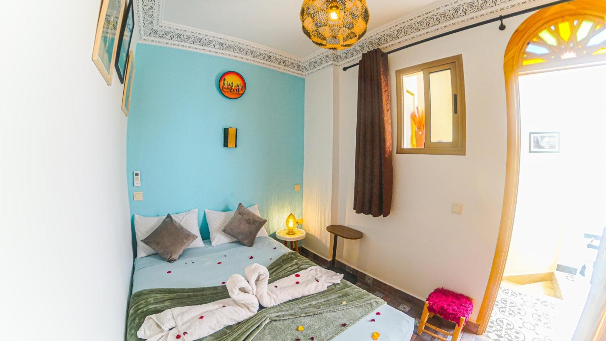 Small Double Room,1606639817:JPEG