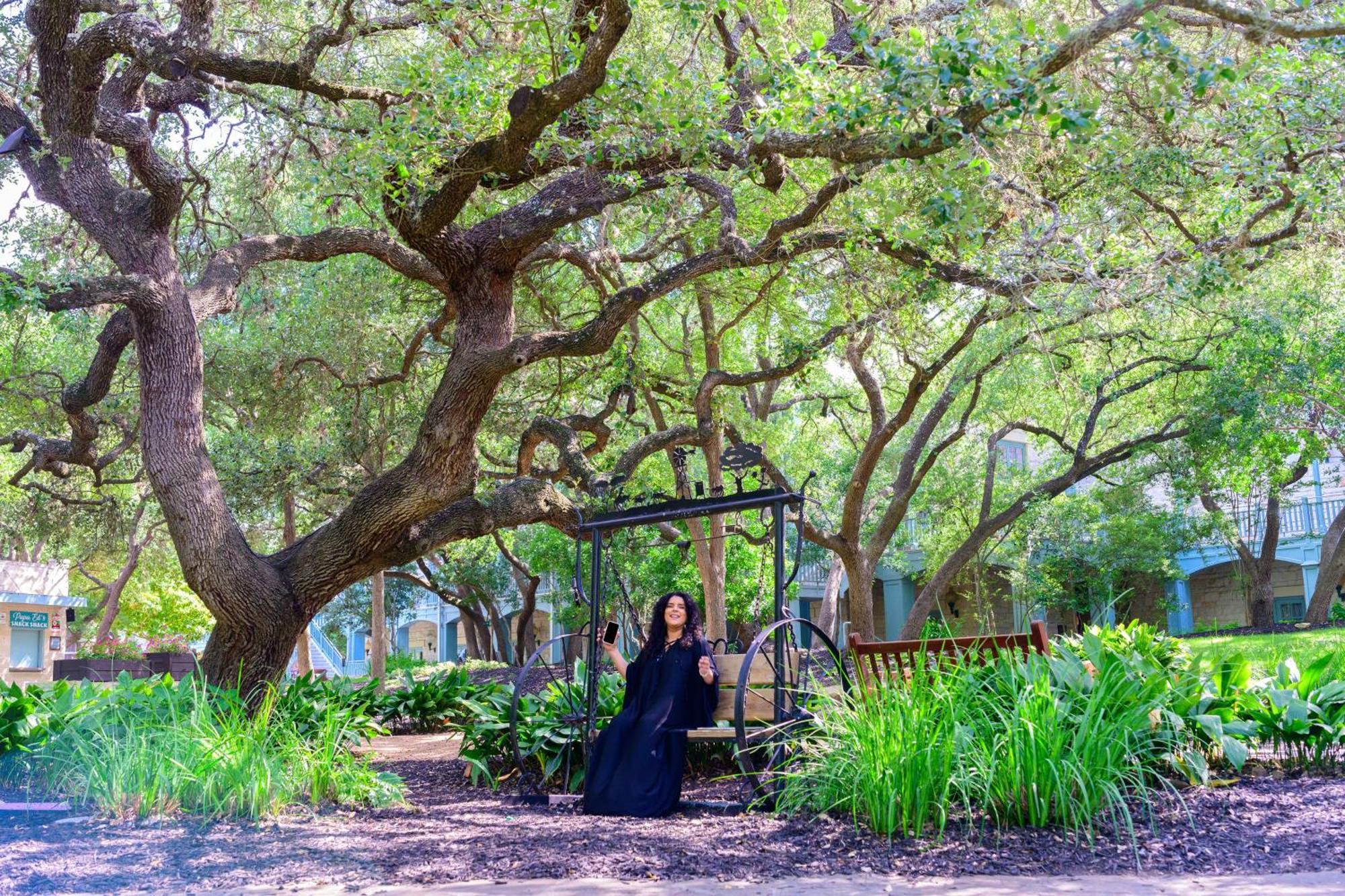 Queen Room with Two Queen Beds and Accessible Shower,1607224032:JPEG