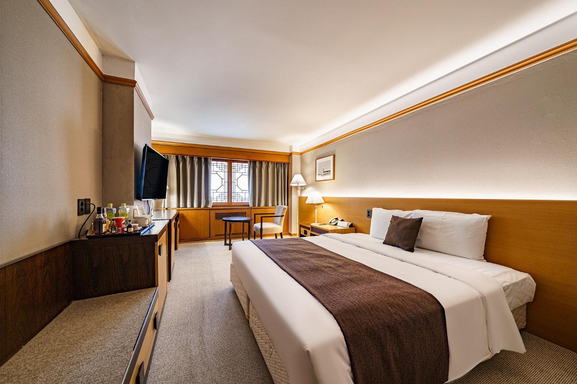 Deluxe Double Room,1746859598:JPEG