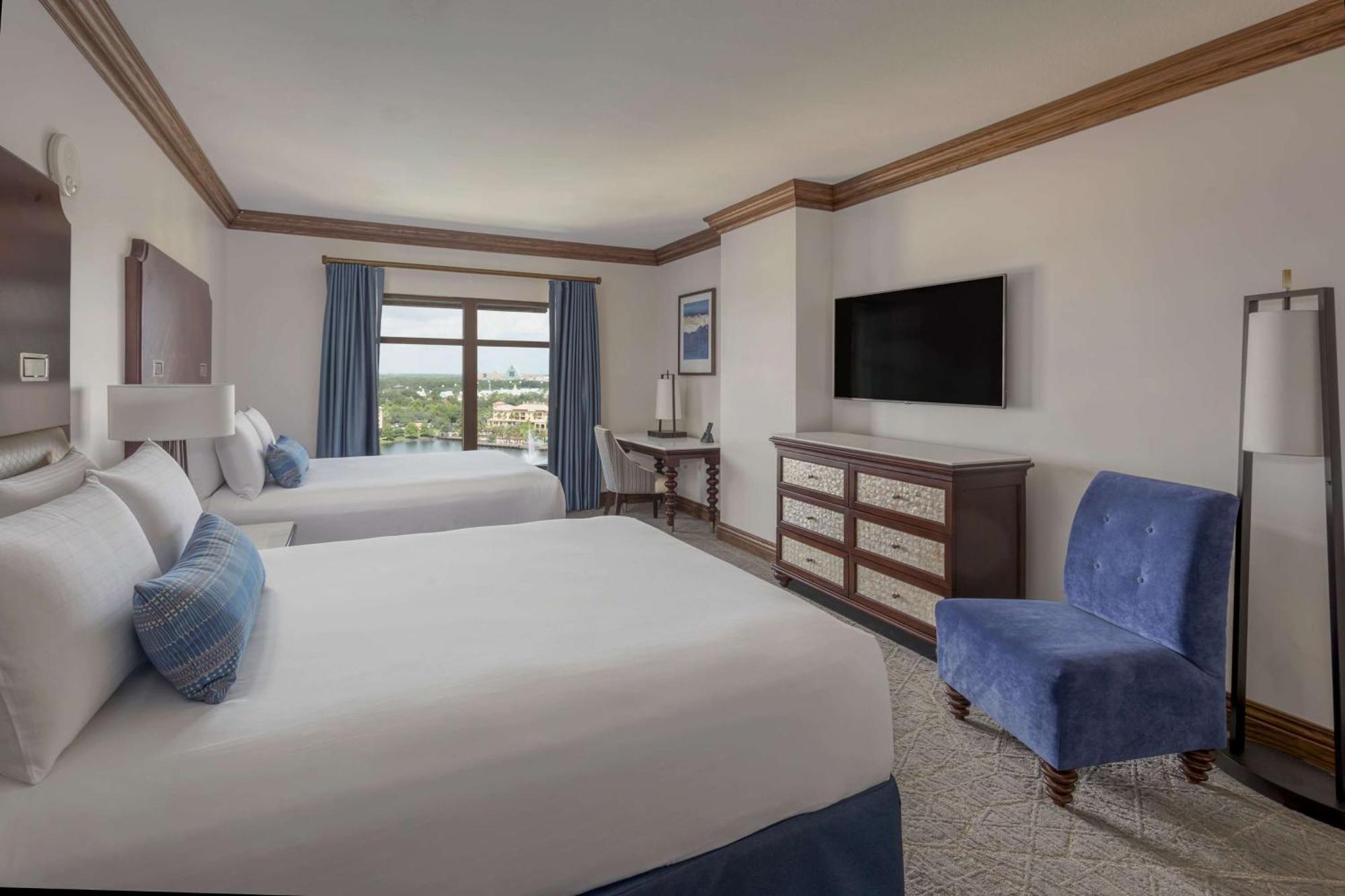 Two Queen Beds Lake View