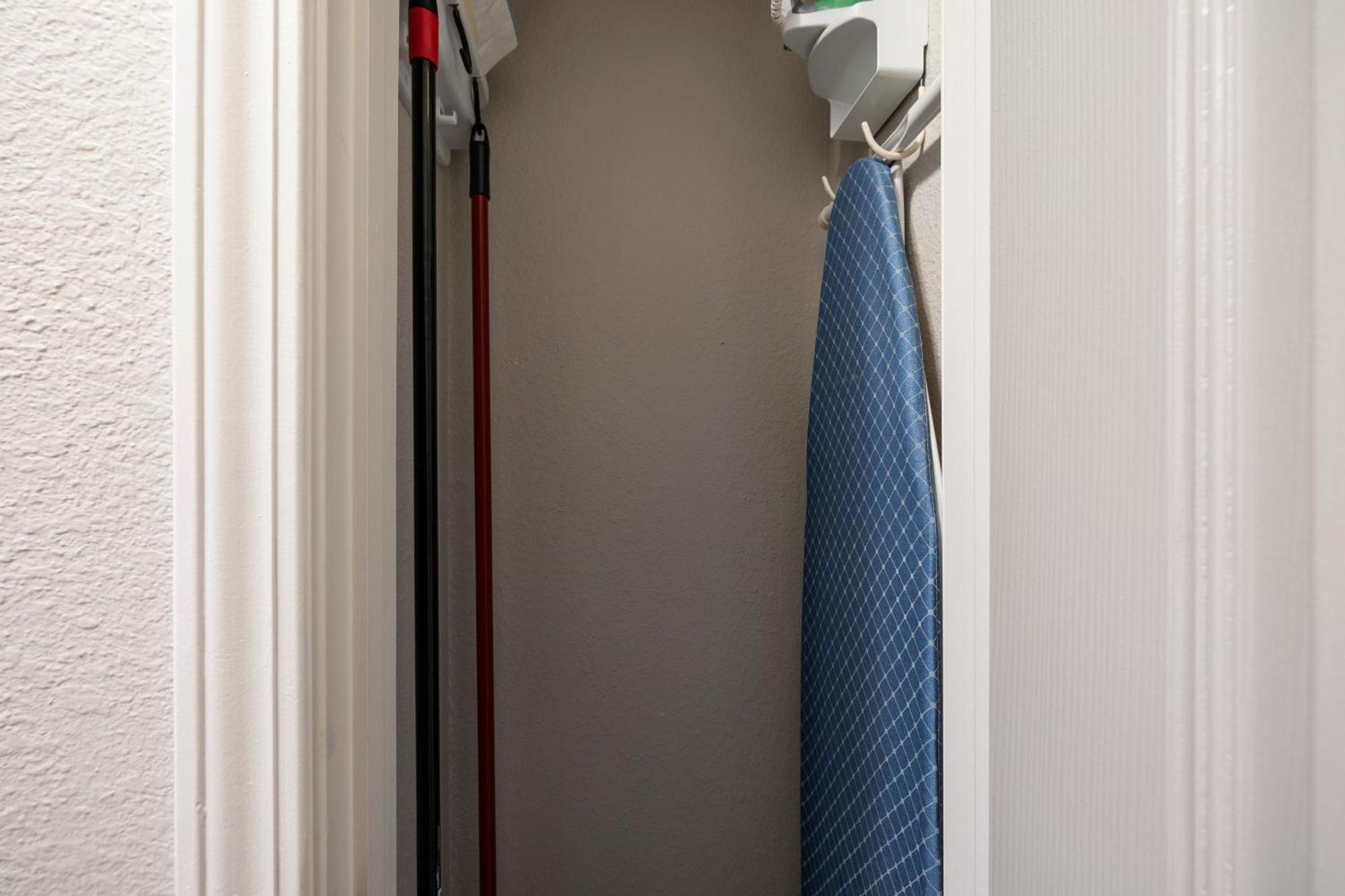 Condo, 1 Bedroom, Kitchen, Lakeside,1660298435:JPEG