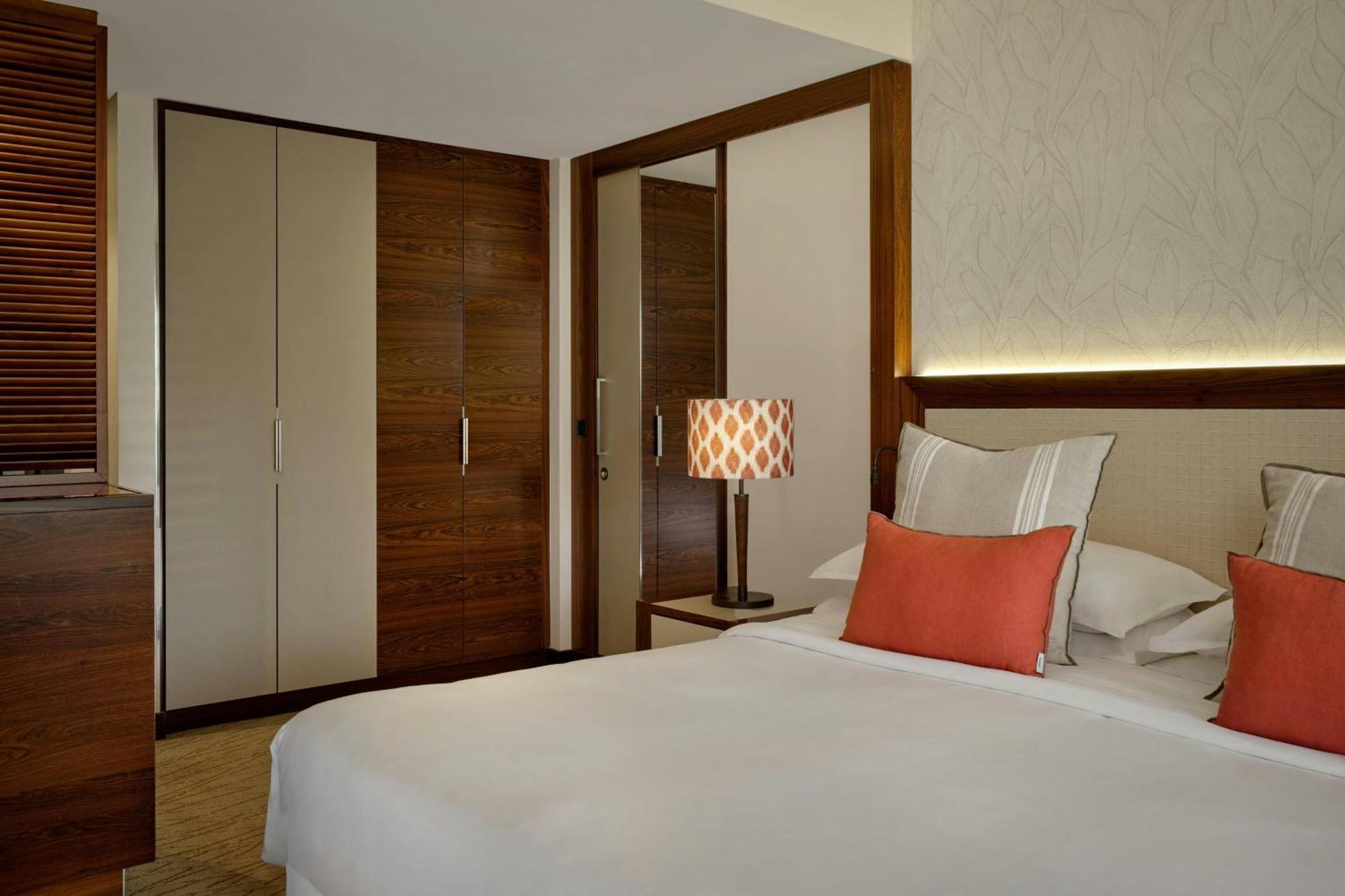 Superior King Room Balcony