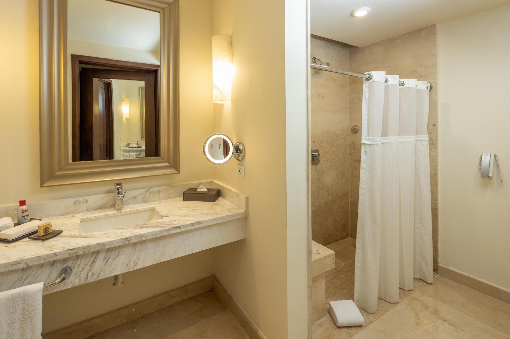 Grand Deluxe con vistas al jardín