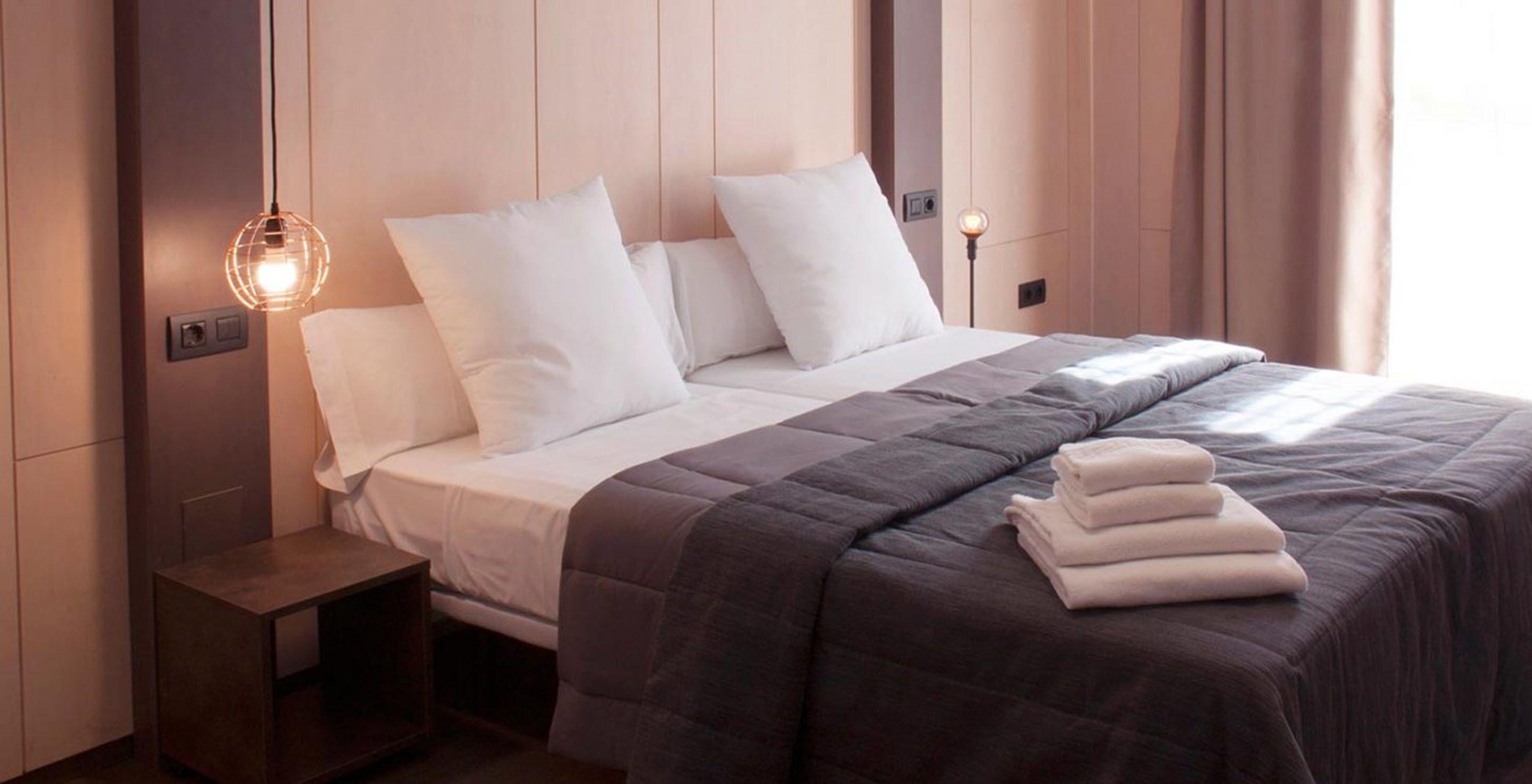 Suite Premium,1742960236:JPEG