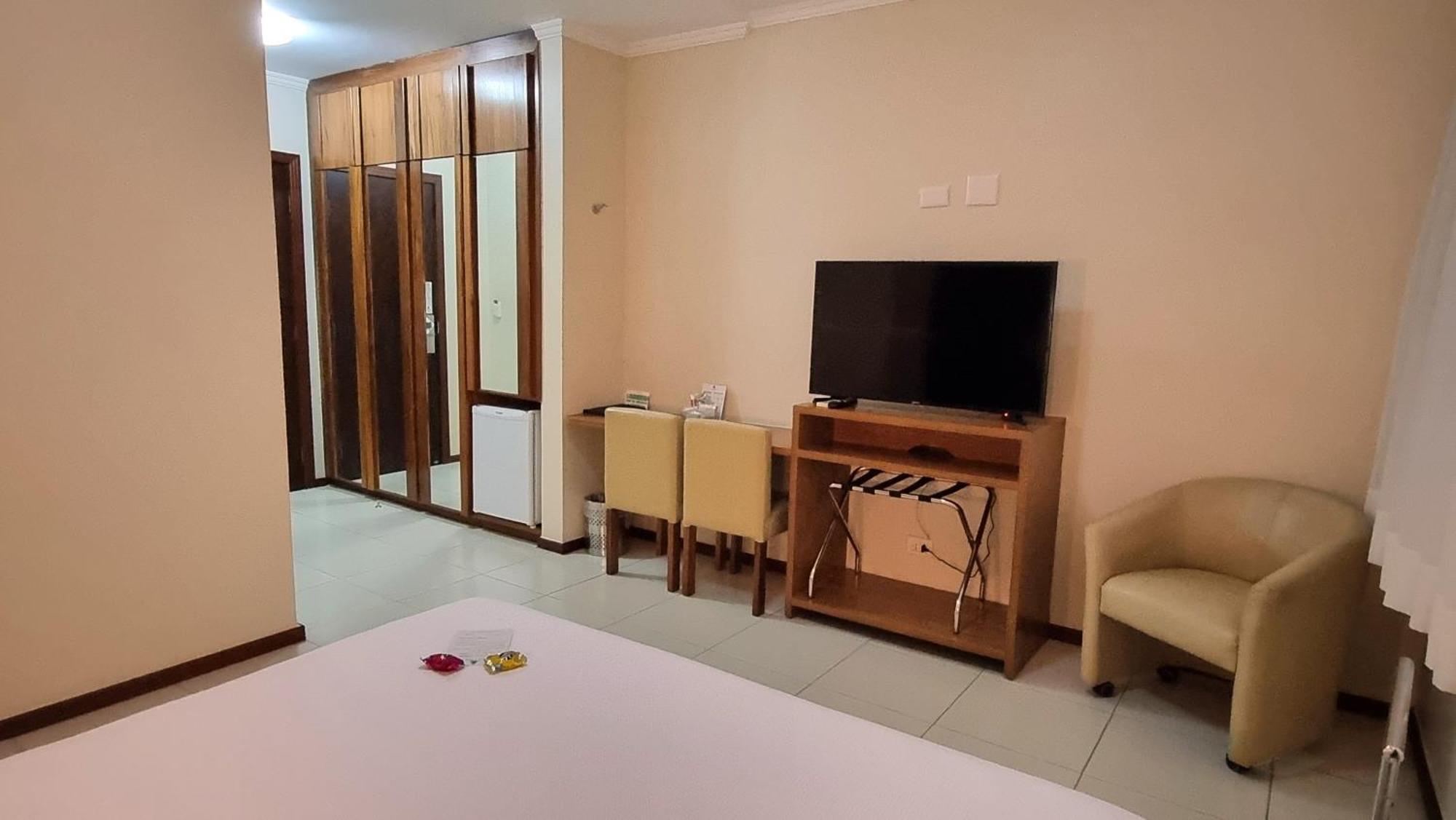 Junior Suite,1758543931:JPEG