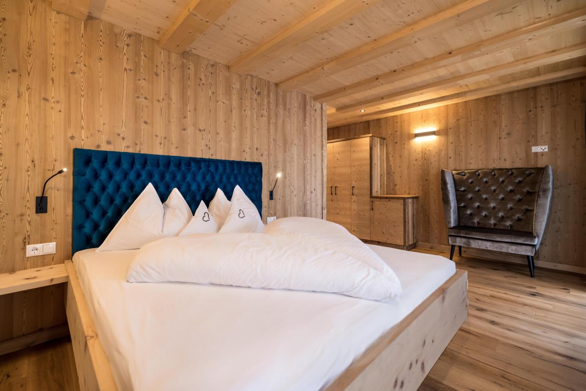 Luxury Lodge