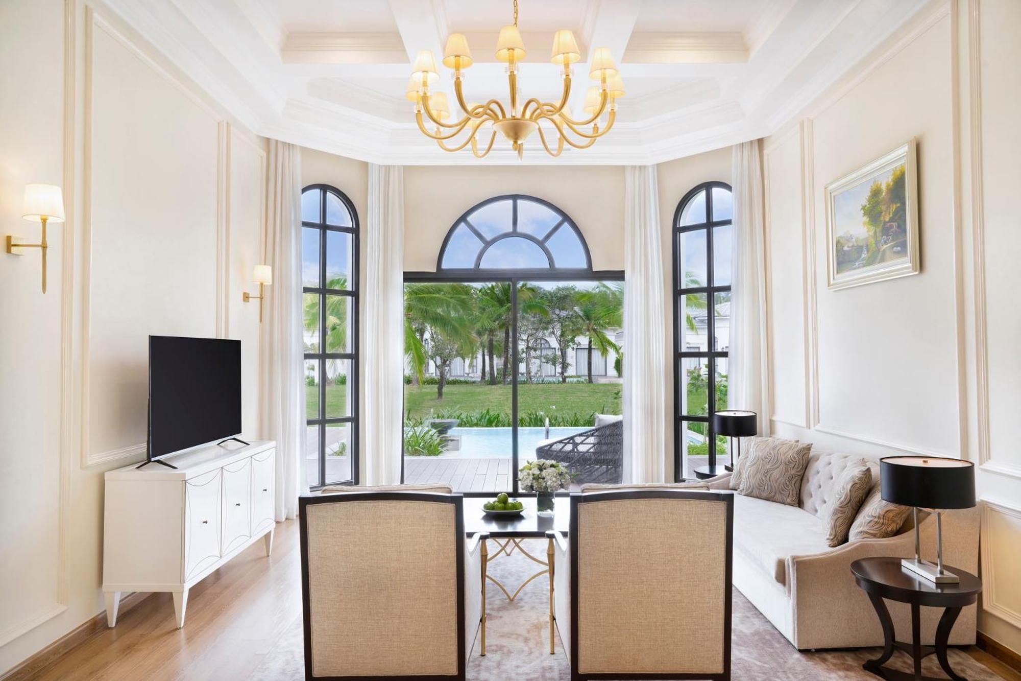 One-Bedroom Villa Lake View Private Pool