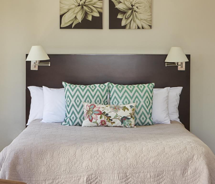 Double or Twin Room,1697961417:JPEG