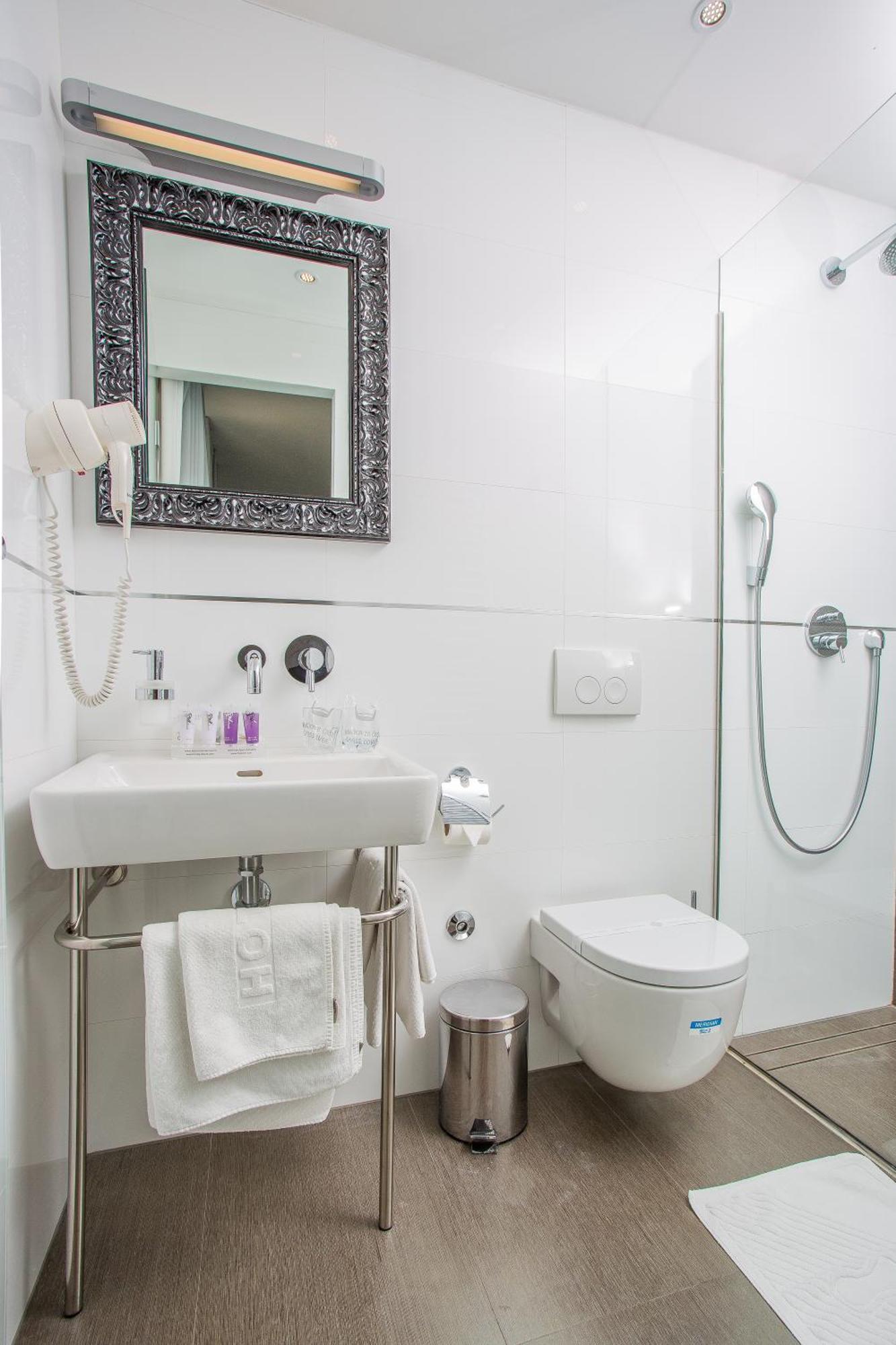 Standard Double Room - Annex