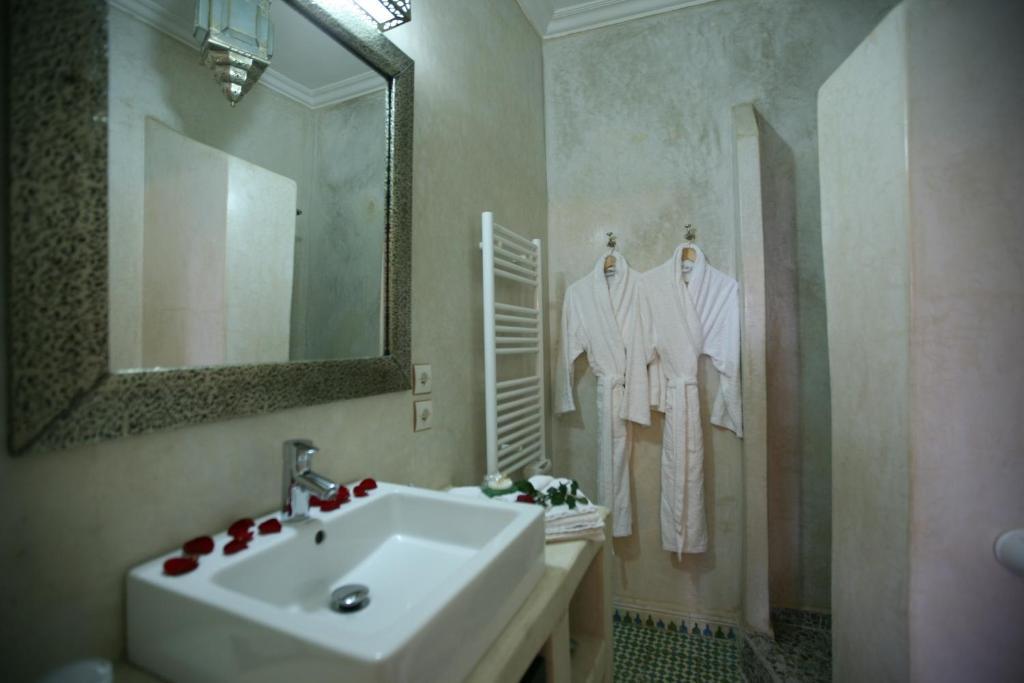 Superior Double Room,323866297:JPEG