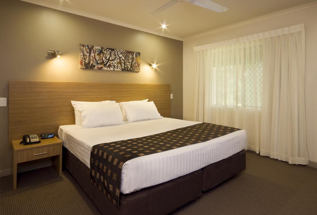 Resort Zimmer mit Kingsize-Bett