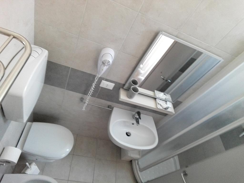 Double Room with Balcony,1039917757:JPEG