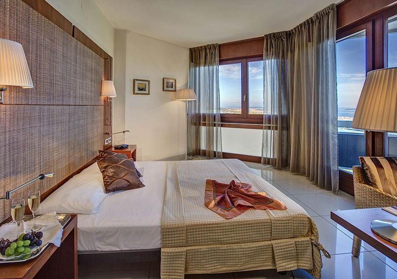 Superior Double or Twin Room Terrace