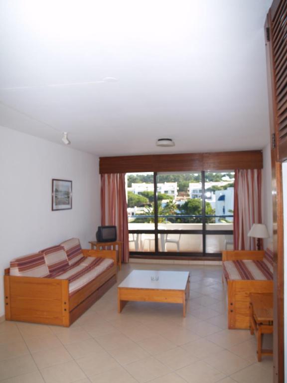 Standard One-Bedroom Apartment