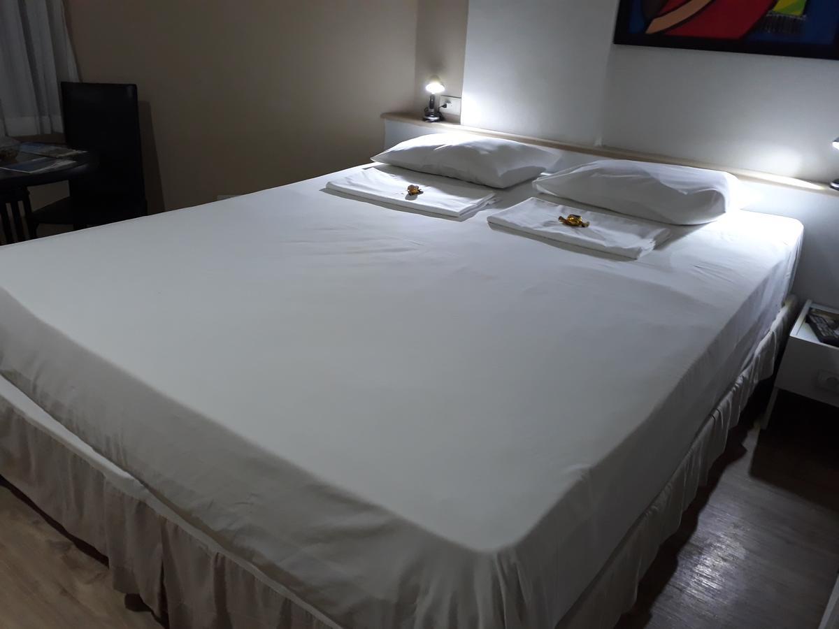 One-Bedroom Apartment,663820161:JPEG
