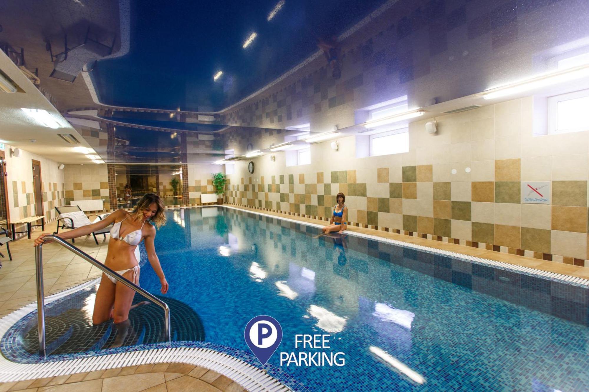 Double or Twin Room with Pool and Sauna Access