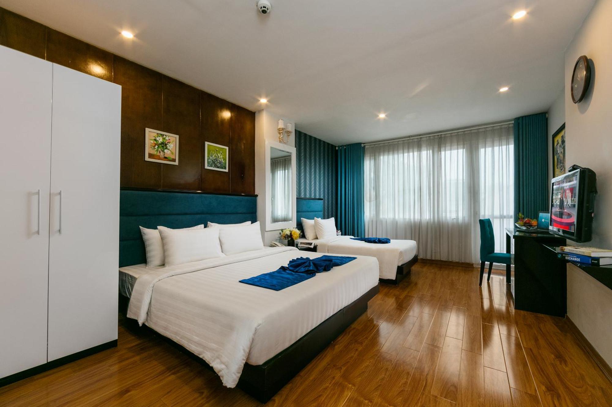 Triple Room with Balcony